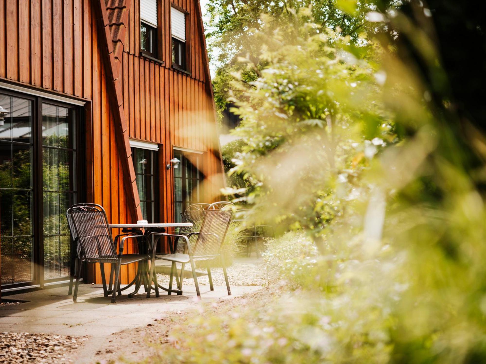 Appartementhotel Seeblick Gronau  Exterior photo